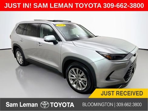 Used 2024 Toyota Grand Highlander AWD image 1