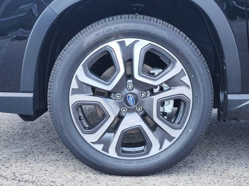 New 2026 Subaru Ascent Limited AWD/4WD image 8