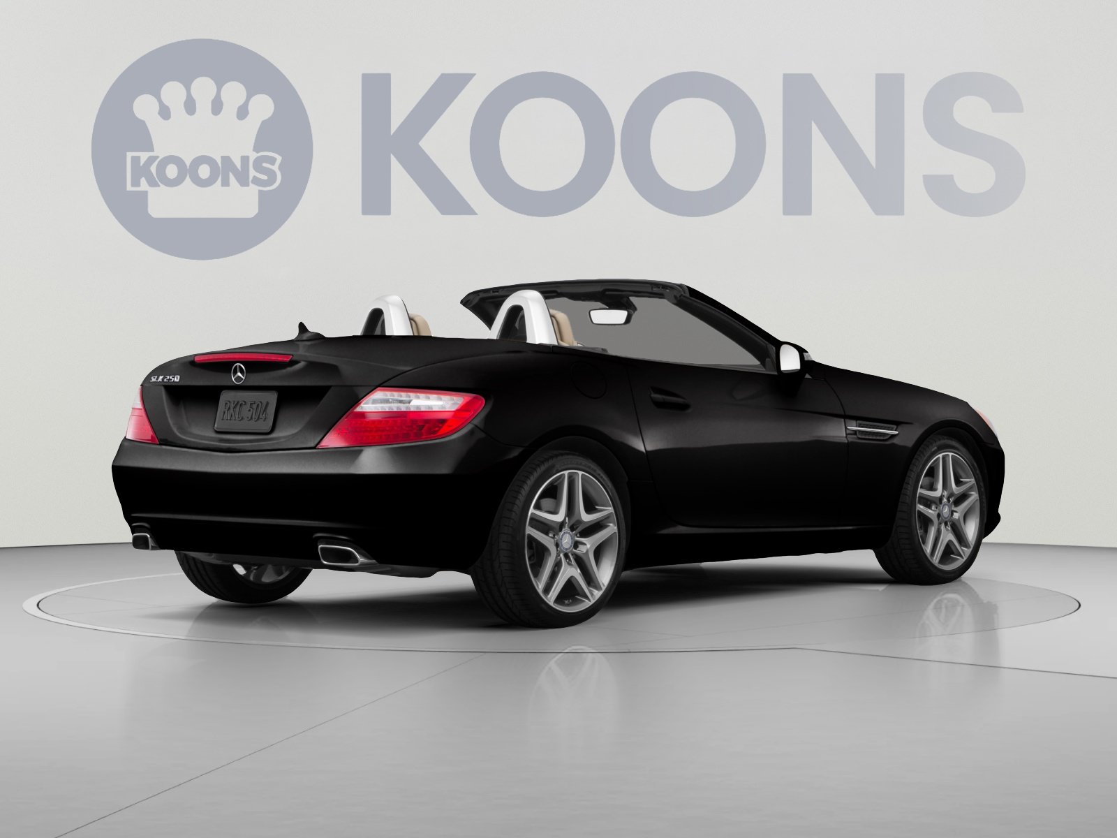 Used 2015 Mercedes-Benz SLK 250 image 4
