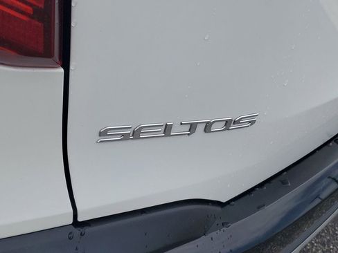Used 2025 Kia Seltos EX w/ EX Sunroof Package image 27