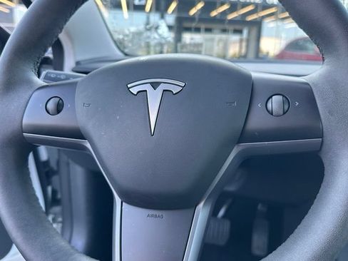 Used 2023 Tesla Model 3 Standard Range RWD image 12