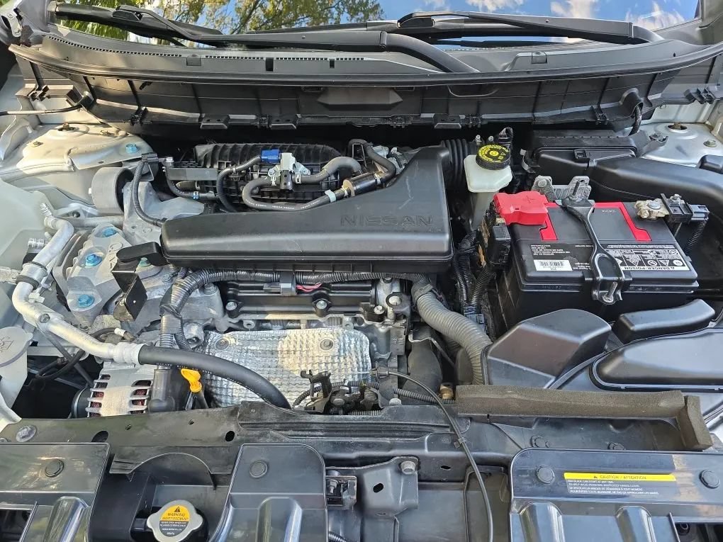 Used 2020 Nissan Rogue SV FWD image 52