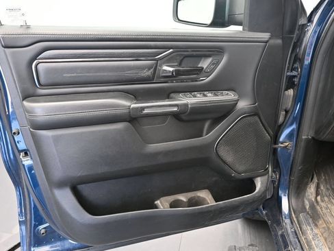 Used 2022 RAM 1500 Limited w/ Body-Colour Bumper Group AWD/4WD image 18