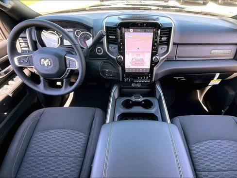New 2026 RAM 2500 Big Horn AWD/4WD image 6