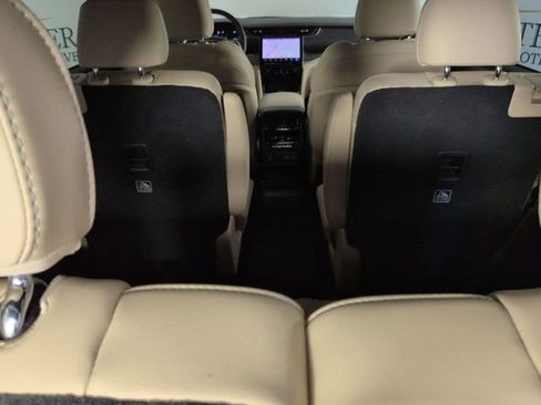 Certified 2025 Jeep Grand Cherokee L Limited image 30