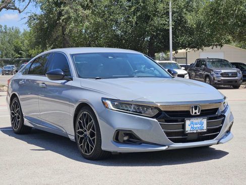 Used 2021 Honda Accord Sport Special Edition image 3