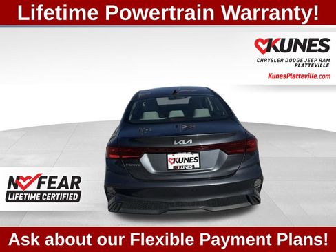 Used 2022 Kia Forte LXS w/ LXS Technology Package image 8