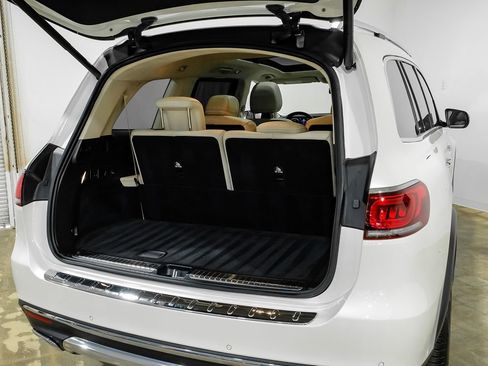 Used 2021 Mercedes-Benz GLS 450 4MATIC image 51