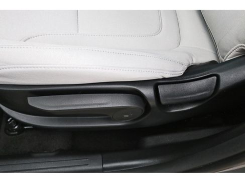 Certified 2026 Hyundai Tucson SE FWD image 29