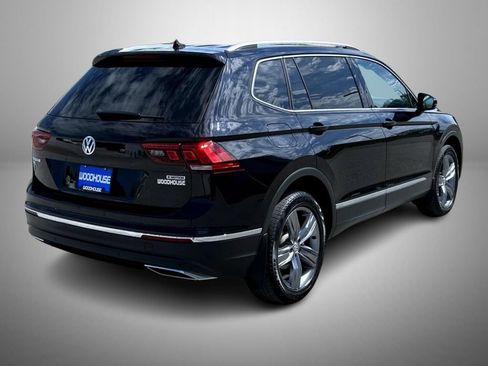 Used 2020 Volkswagen Tiguan SEL AWD/4WD image 5