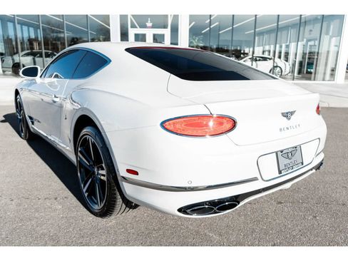 Used 2023 Bentley Continental GT V8 image 8