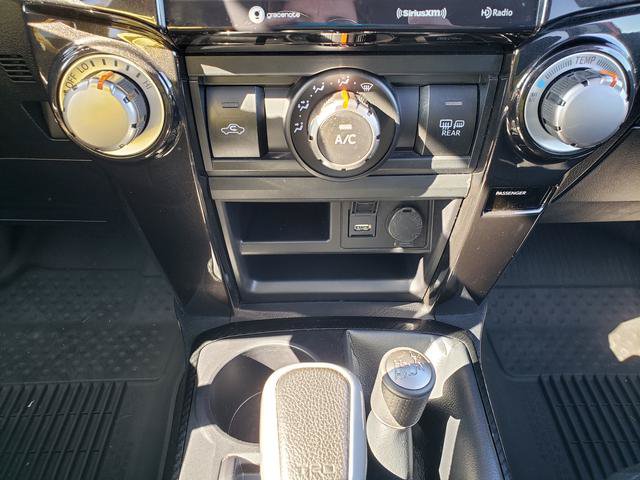 Used 2024 Toyota 4Runner TRD Off-Road Premium w/ Moonroof Package AWD/4WD image 19