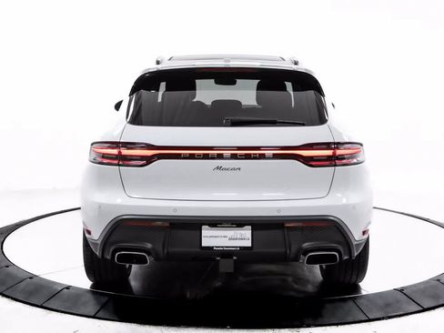 Certified 2025 Porsche Macan AWD/4WD image 6