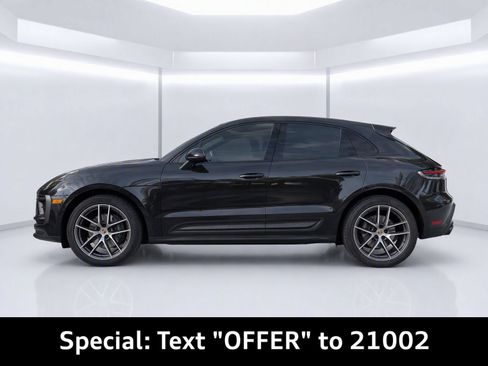 Used 2024 Porsche Macan AWD/4WD image 6
