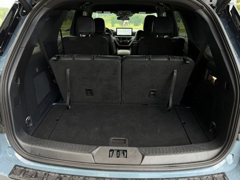 Used 2025 Ford Explorer ST-Line AWD/4WD image 31