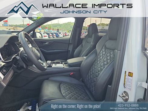 Used 2025 Audi SQ7 Premium Plus AWD/4WD image 9