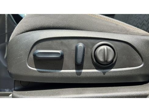 Certified 2024 Chevrolet Equinox LT AWD/4WD image 25