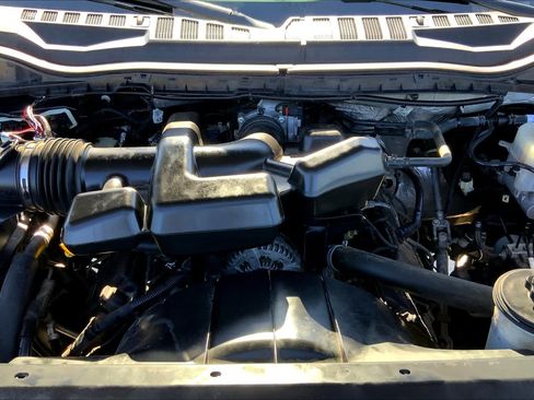 Used 2019 Ford F250 Lariat w/ Lariat Value Package AWD/4WD image 33