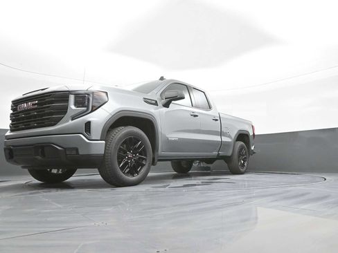 New 2026 GMC Sierra 1500 Elevation w/ Preferred Package AWD/4WD image 37