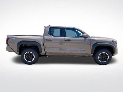 New 2026 Toyota Tacoma TRD Off-Road w/ TRD Off Road Upgrade Package AWD/4WD image 2
