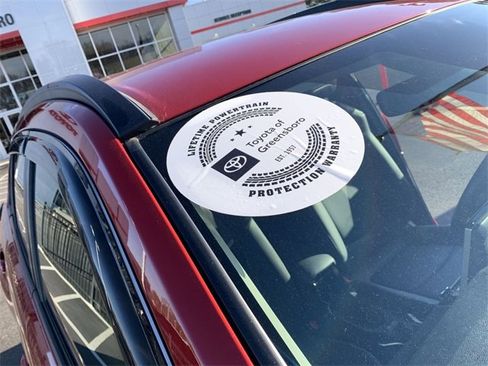 Used 2023 Toyota Corolla Cross XLE image 36