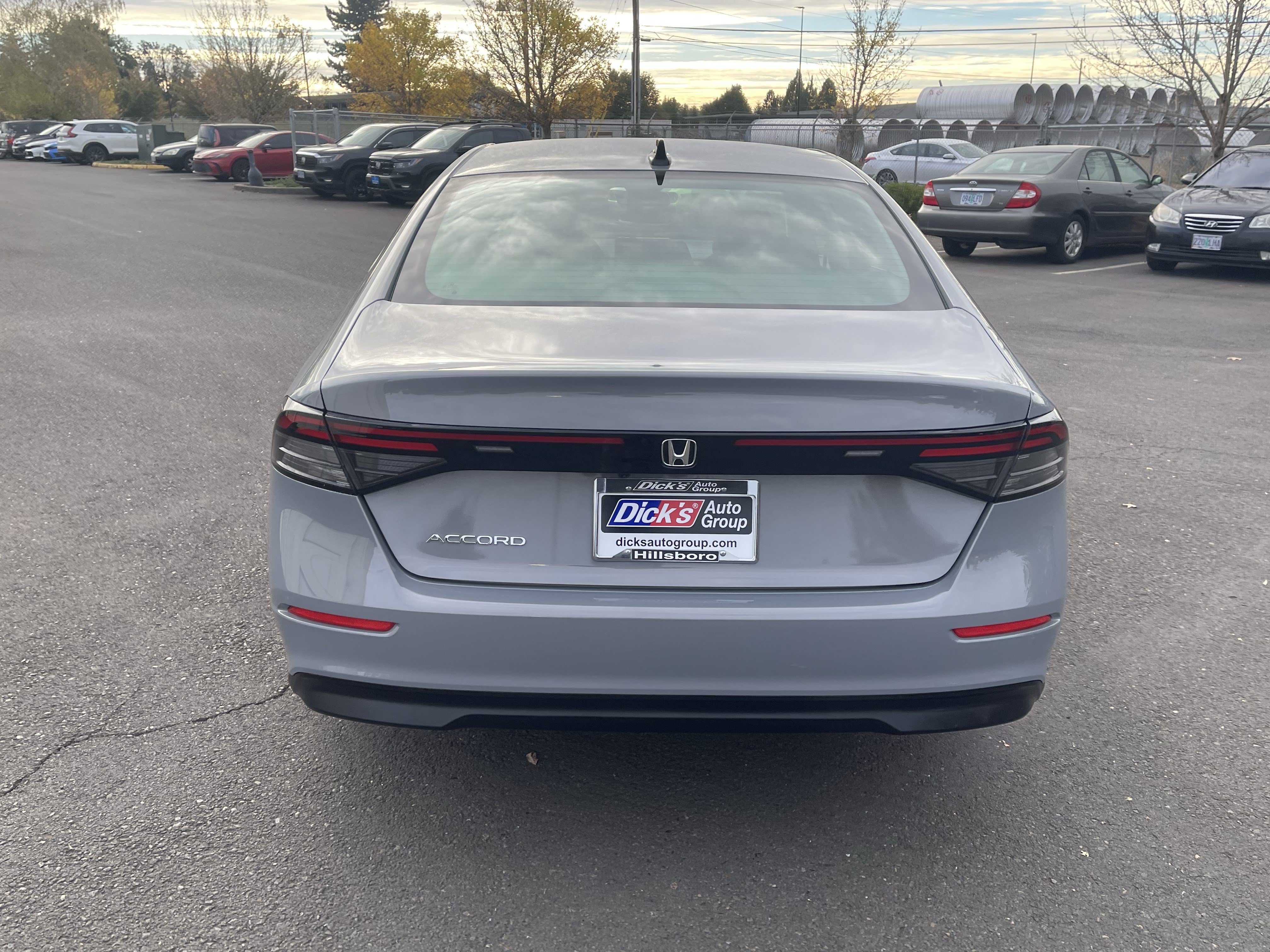 Used 2025 Honda Accord SE image 4