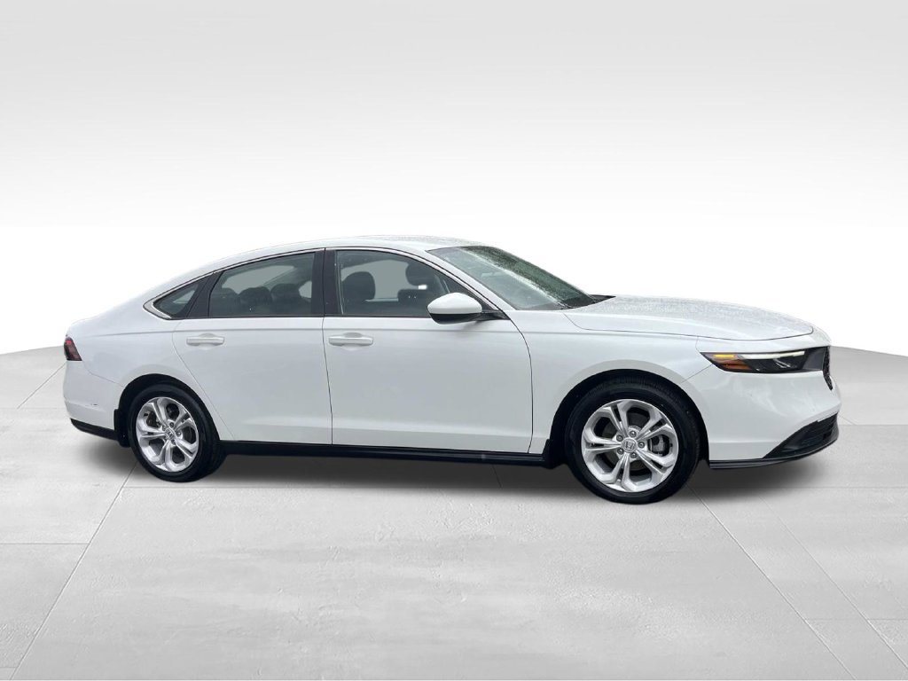Used 2024 Honda Accord LX image 2