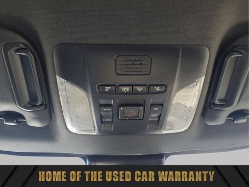 Used 2022 Toyota Corolla SE FWD image 25