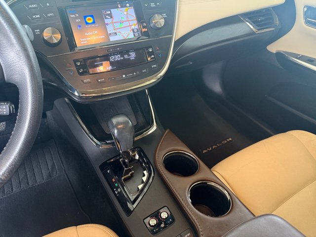 Used 2018 Toyota Avalon XLE Premium FWD image 10