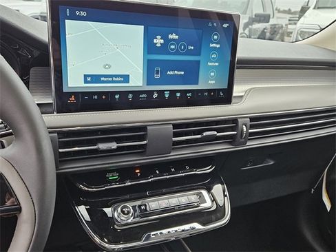 New 2025 Lincoln Corsair FWD w/ Equipment Group 101A image 20