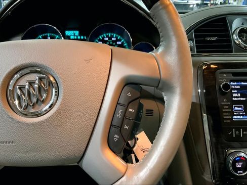 Used 2015 Buick Enclave Leather AWD/4WD image 25