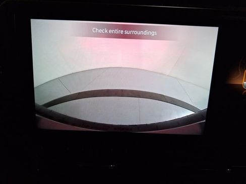 Used 2024 Jeep Wrangler Unlimited Sahara image 21