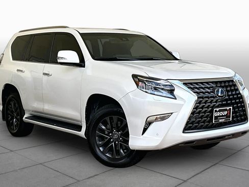 Used 2023 Lexus GX 460 Premium w/ Premium Package AWD/4WD image 3