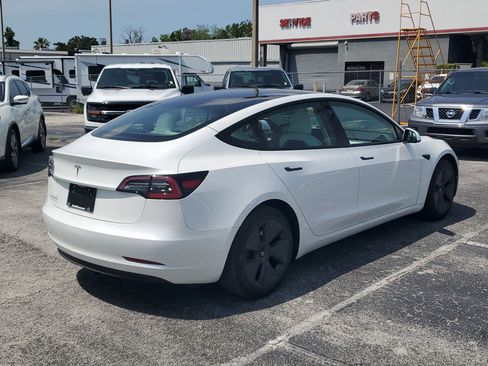 Used 2023 Tesla Model 3 Standard Range RWD image 4
