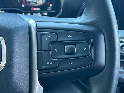 Used 2023 GMC Sierra 1500 Elevation image 37