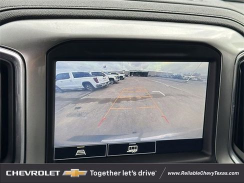 Used 2021 Chevrolet Silverado 1500 LT Trail Boss w/ Convenience Package II image 19