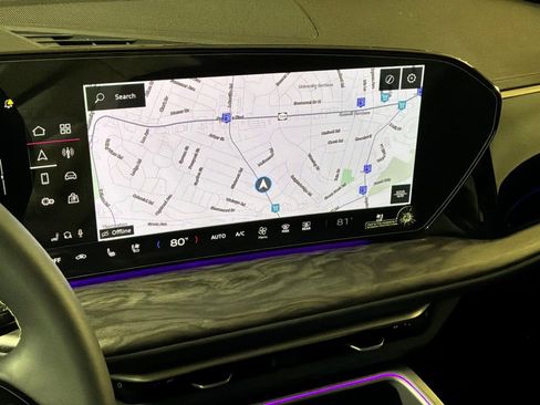 Used 2025 Audi Q5 Premium Plus w/ Premium Plus image 3