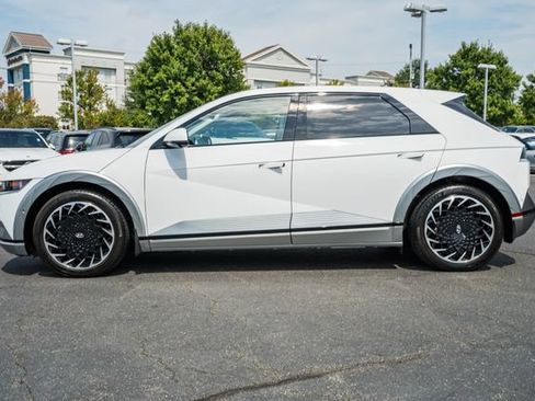 Used 2023 Hyundai Ioniq 5 Limited AWD/4WD image 4