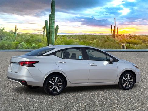 Certified 2025 Nissan Versa SV image 5