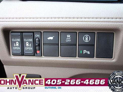 Used 2024 Honda Odyssey Elite image 33
