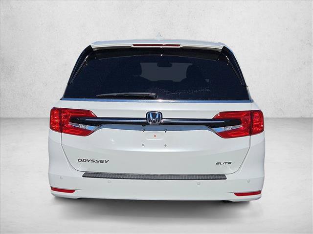 Used 2023 Honda Odyssey Elite image 6