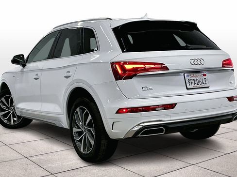 Used 2023 Audi Q5 2.0T Premium w/ Convenience Package image 14