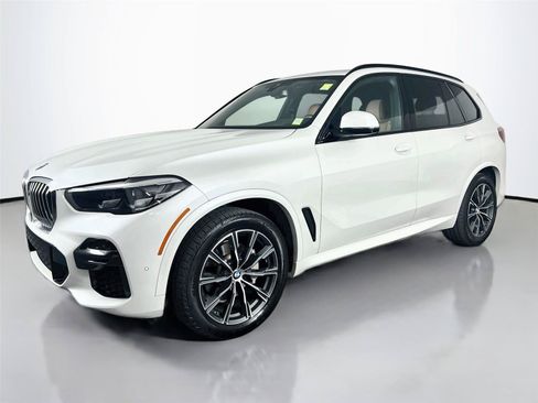 Used 2023 BMW X5 xDrive40i w/ M Sport Package AWD/4WD image 2
