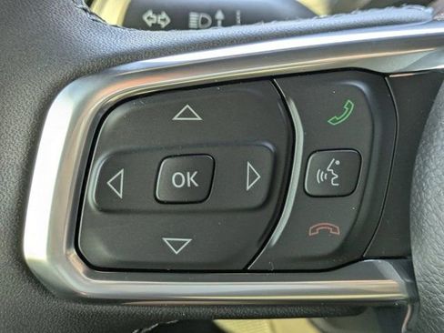 New 2026 Jeep Wrangler Unlimited Sahara w/ Technology Group AWD/4WD image 21