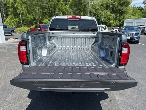 New 2026 GMC Canyon Elevation w/ Convenience Package image 13