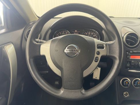 Used 2011 Nissan Rogue S image 18