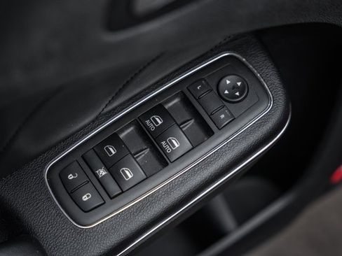 Used 2014 Dodge Charger R/T w/ Wheels & Tunes Group image 42