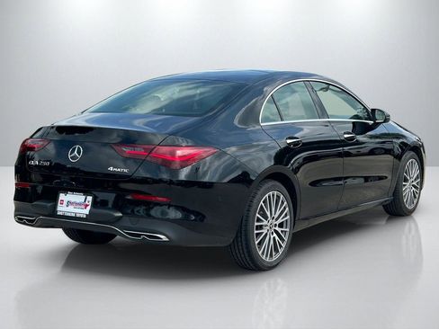 Used 2025 Mercedes-Benz CLA 250 4MATIC image 5