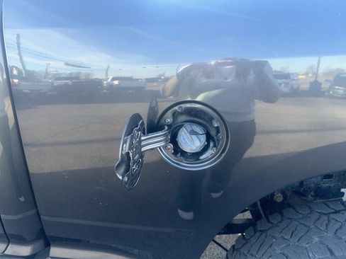 Used 2022 RAM 2500 Big Horn w/ Snow Chief Group image 13