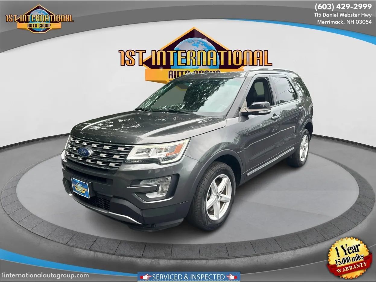 Used 2017 Ford Explorer XLT w/ Equipment Group 202A AWD/4WD image 1